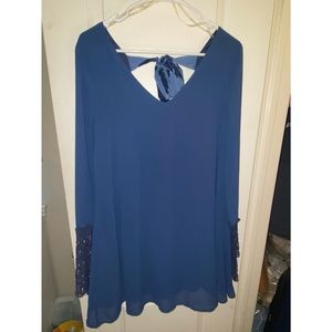 Blue boutique dress, size M, NWT